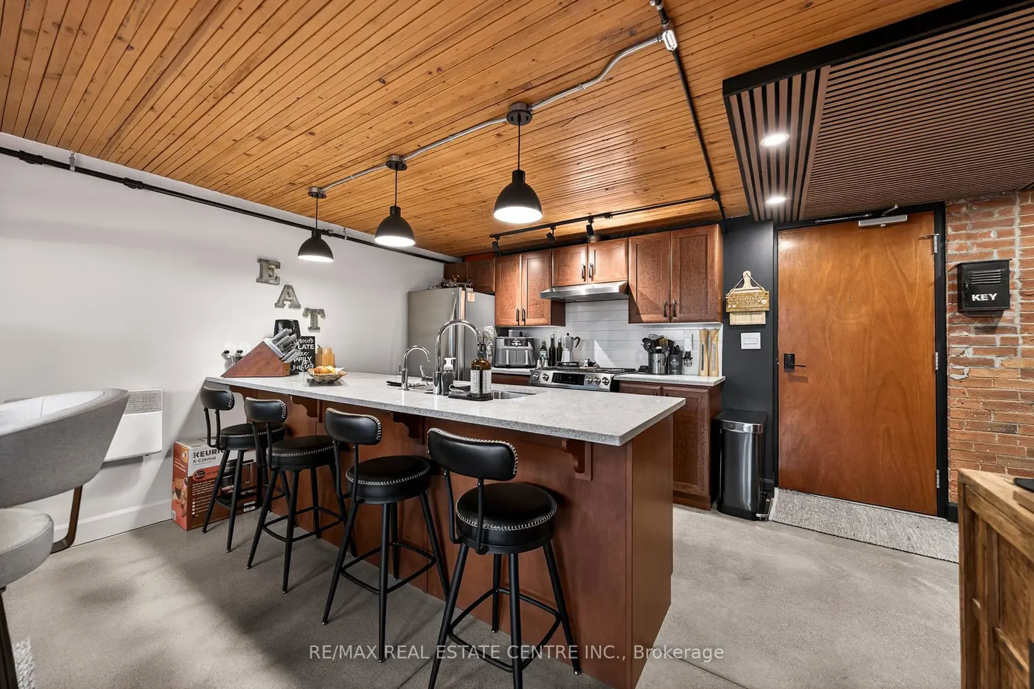 Additional image 7 of 85 Spruce Street 212