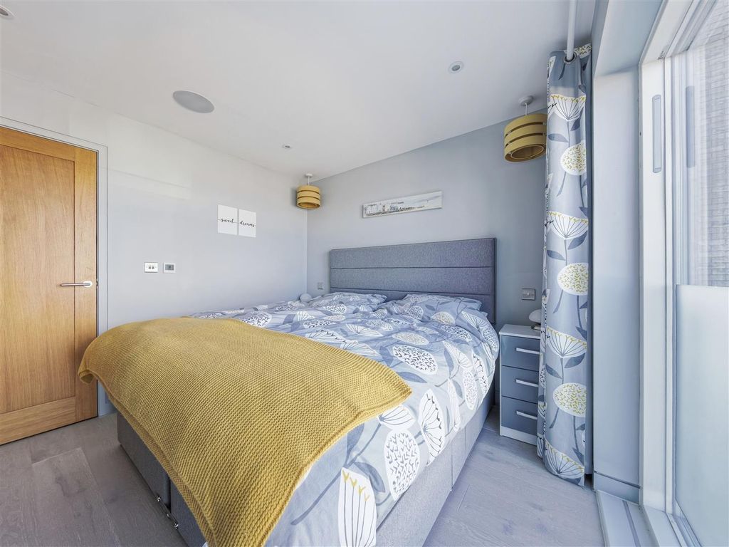 Additional image 20 of 2 bed flat for saleCentral Parade, Herne Bay CT6