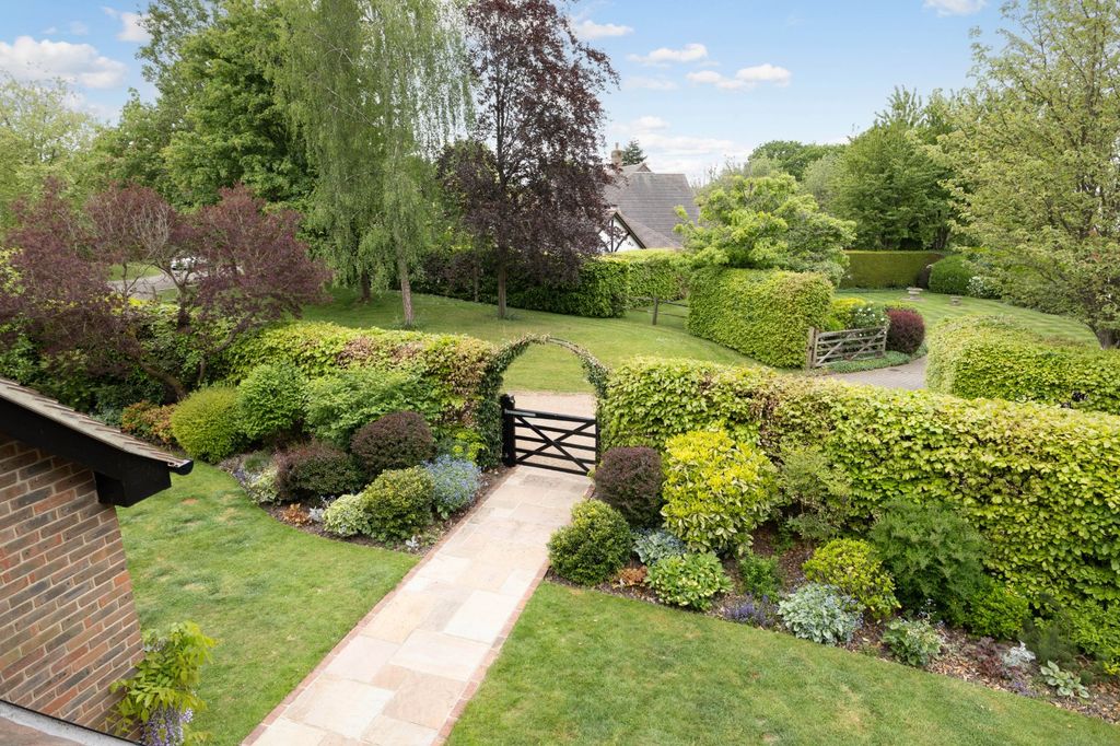 Additional image 4 of 4 bed detached house for saleRookwood Park, Horsham, West Sussex RH12