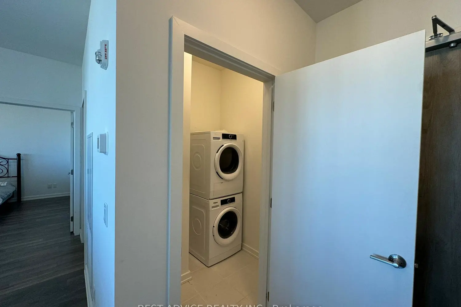 Additional image 11 of 21 Matchedash Street 102