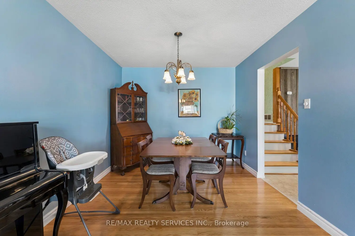 21 Willis Drive photo 5