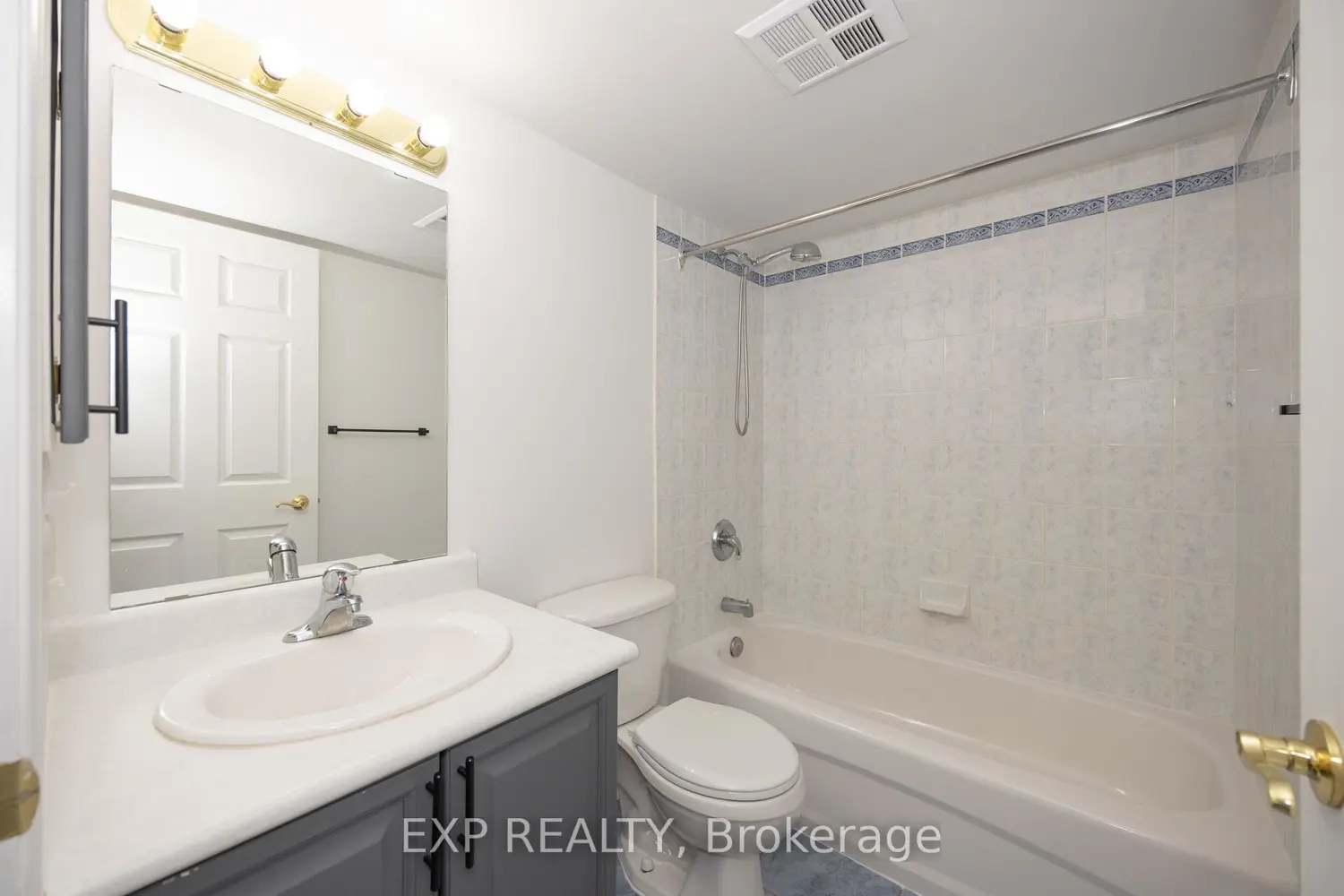 Additional image 15 of 429 Somerset Street 803