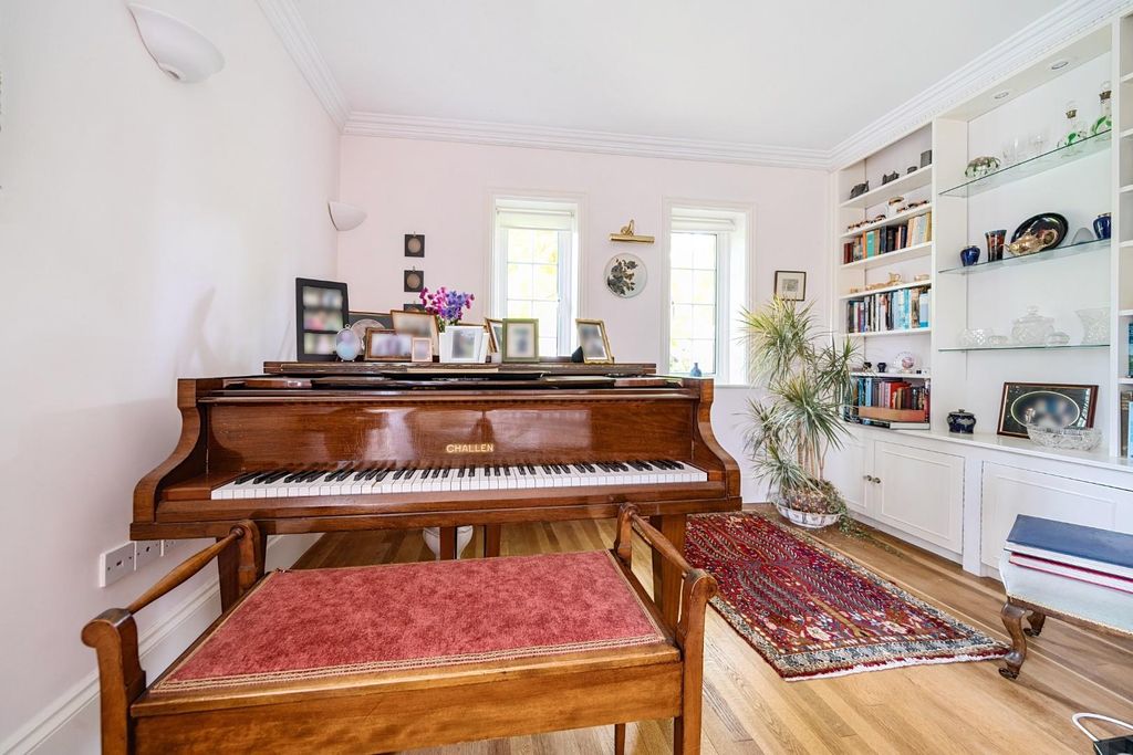 Additional image 6 of 4 bed detached bungalow for saleSt. Catherines Road, Hayling Island PO11