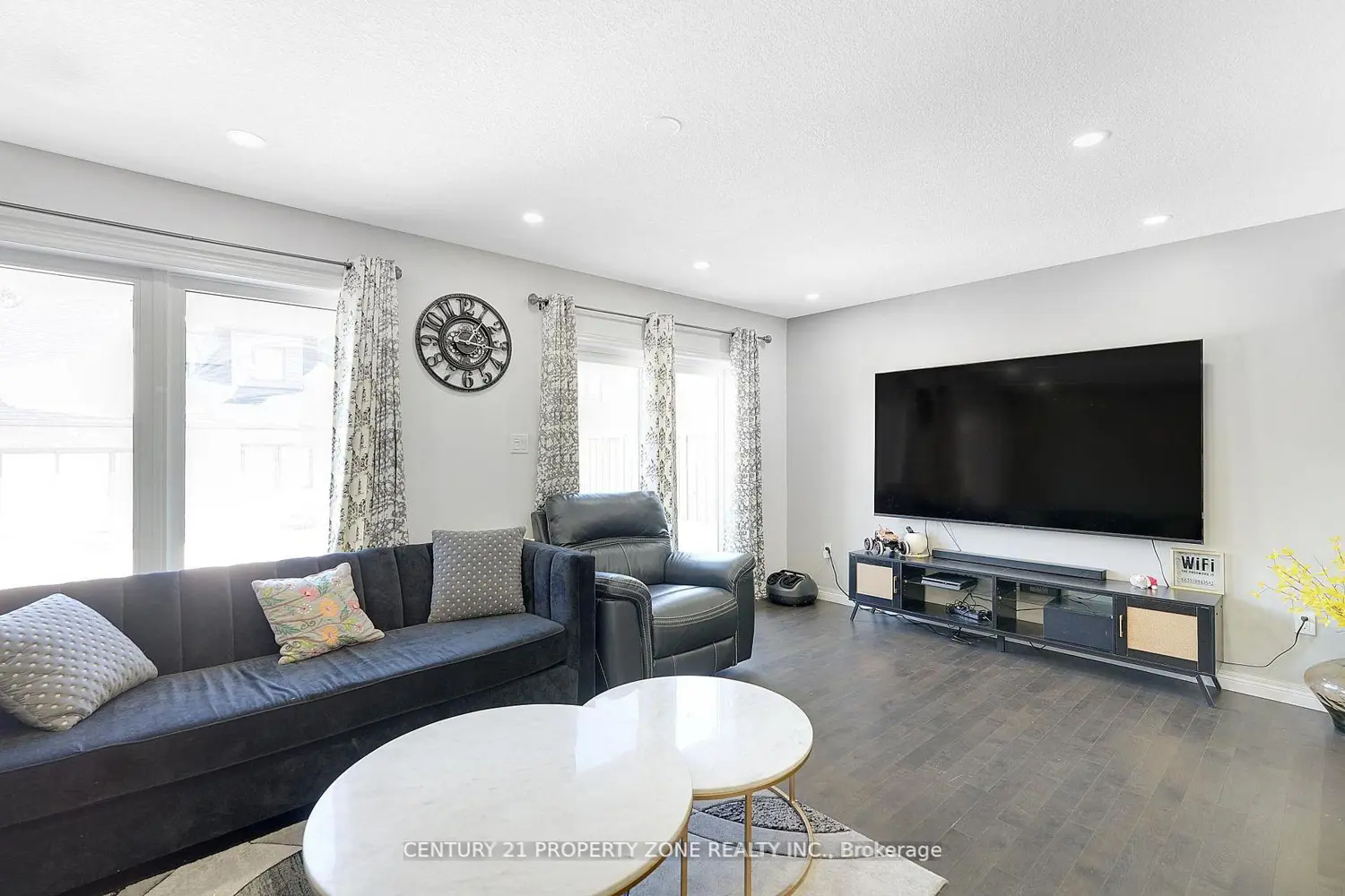 7 Taylor Drive 34 photo 5