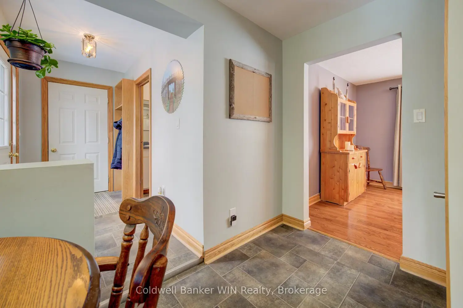 110 Miller Street photo 4