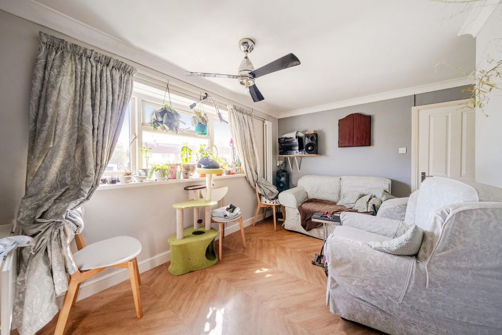 Additional image 3 of 1 bed flat for salePurbrook Way, Havant PO9