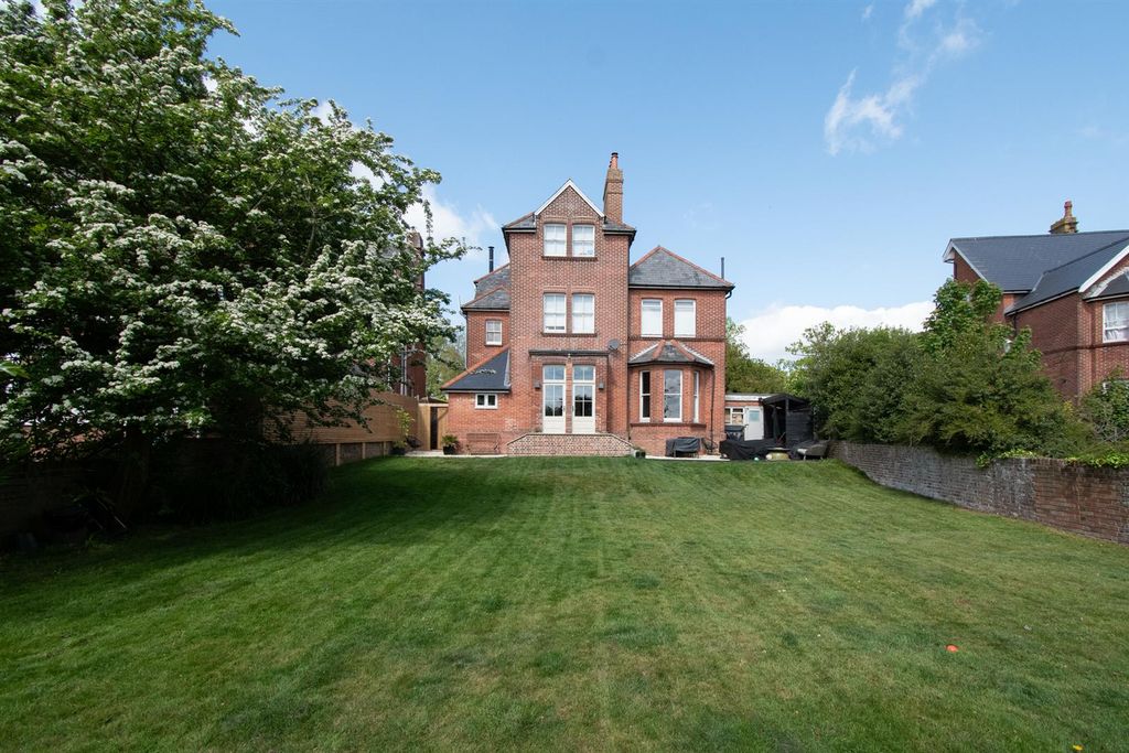 7 bed detached house for saleThe Green, St. Leonards-On-Sea TN38