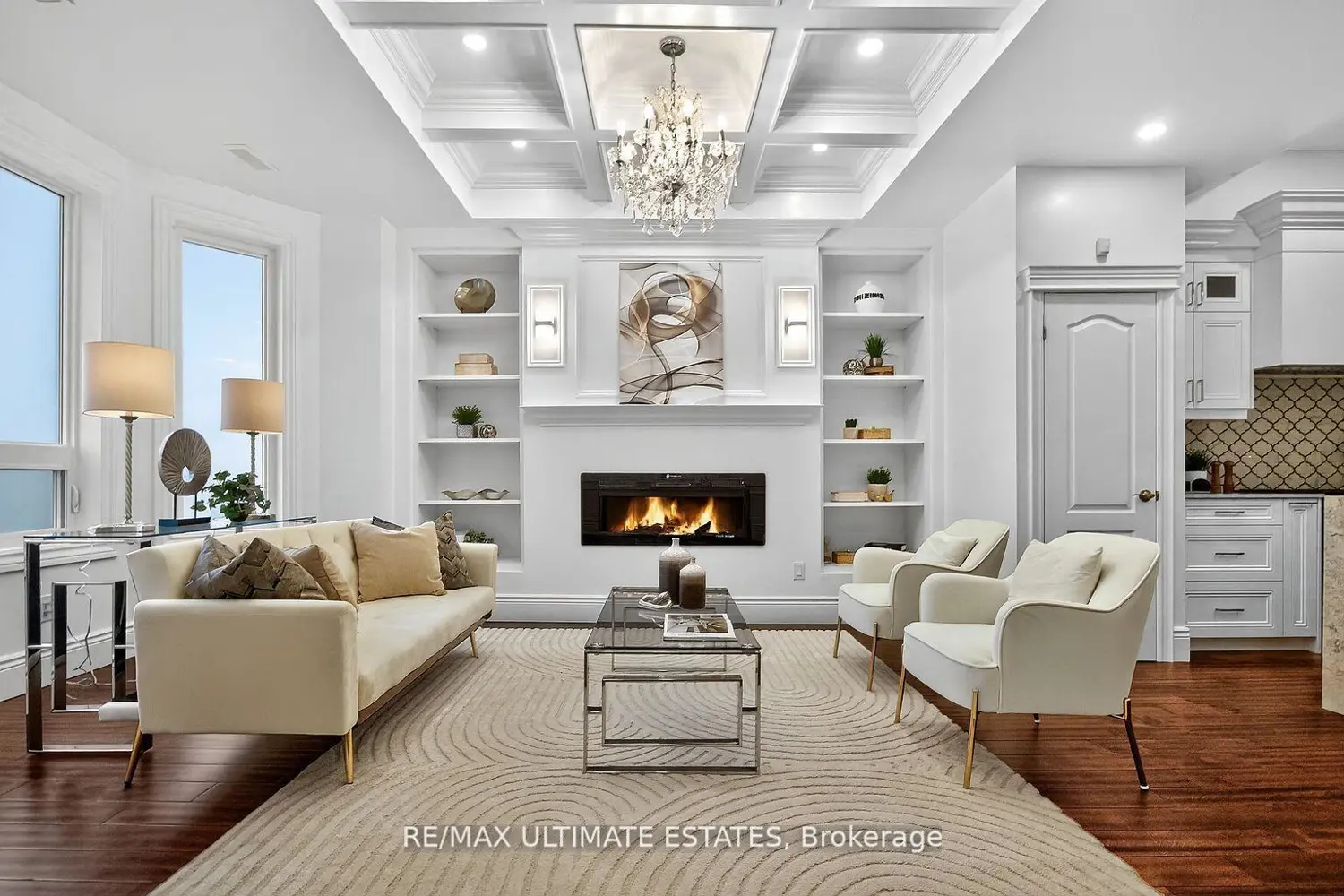 290 Bathurst Street