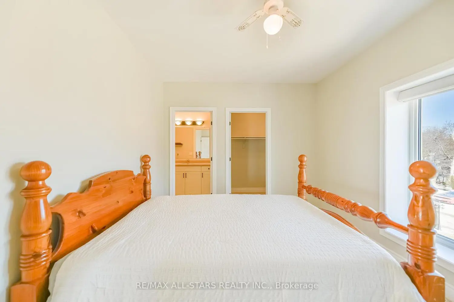 Additional image 9 of 94 Francis Street 201
