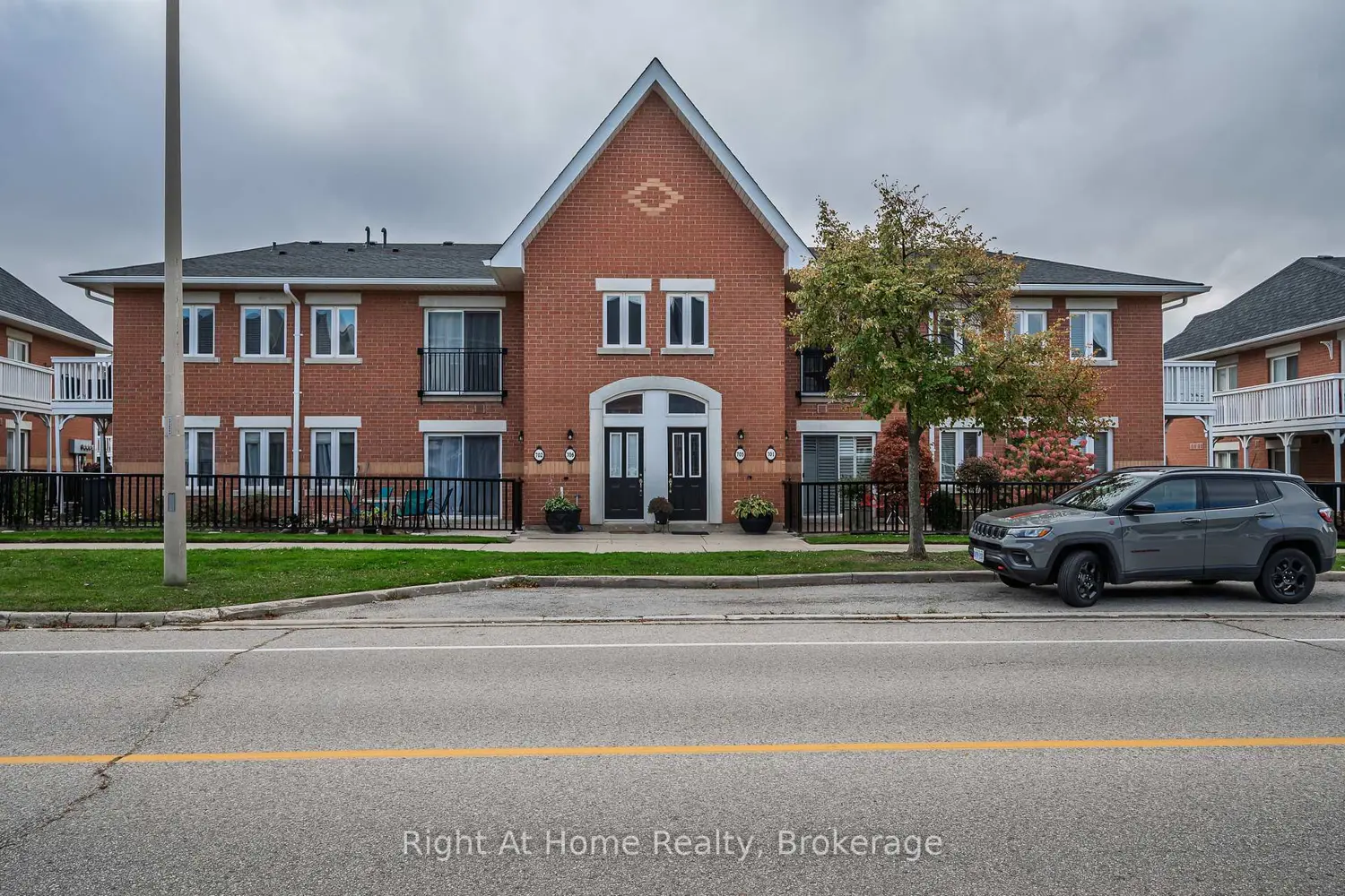 1701 Lampman Avenue 706 photo 2