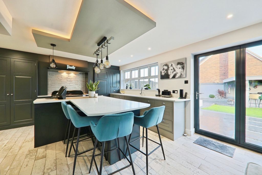 Additional image 4 of 4 bed detached house for saleBirch Close, Hessle HU13