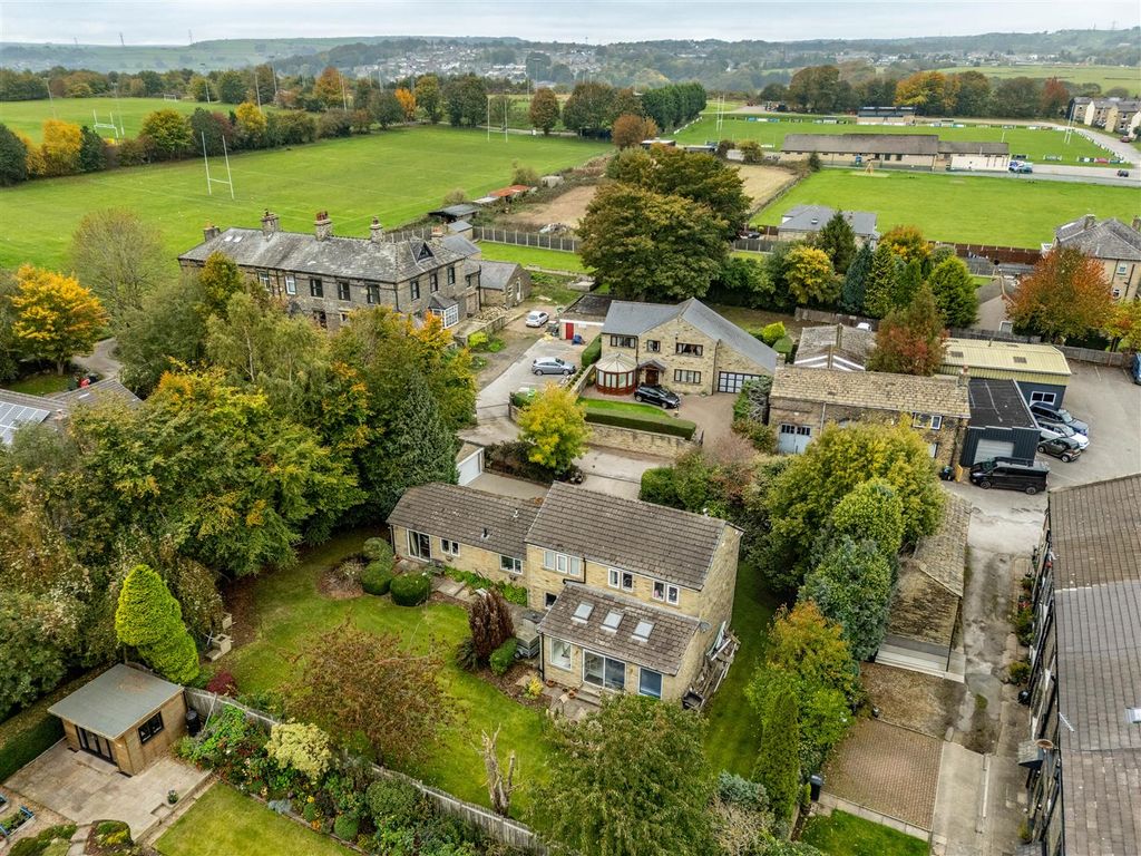 Additional image 22 of 5 bed detached house for saleLanglea Terrace, Hipperholme, Halifax HX3