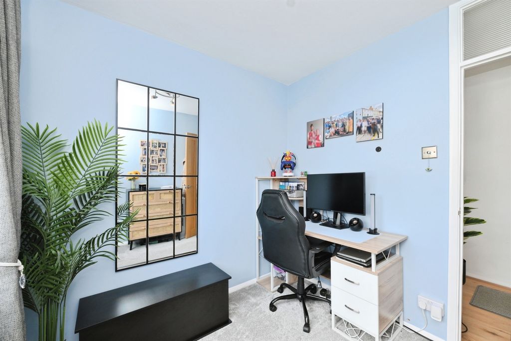 Additional image 16 of 3 bed flat for saleRiversmeet, Hertford SG14