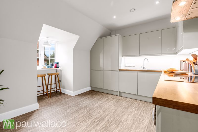 Additional image 3 of 2 bed flat for saleSt. Cross Chambers, Hoddesdon EN11