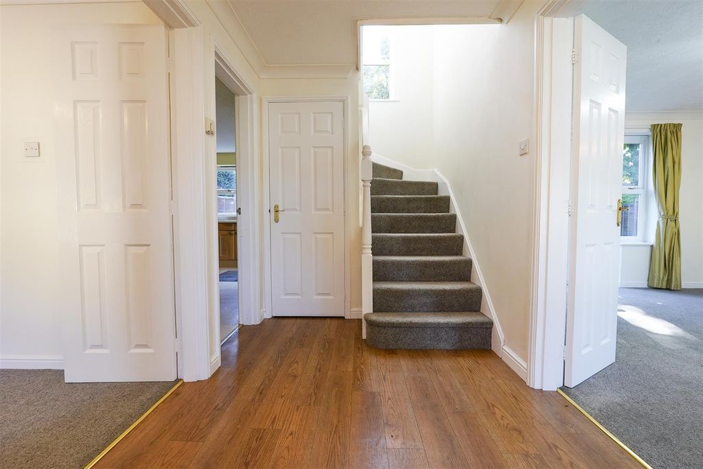 Additional image 3 of 4 bed detached house for saleBrodley Close, Hipperholme, Halifax HX3