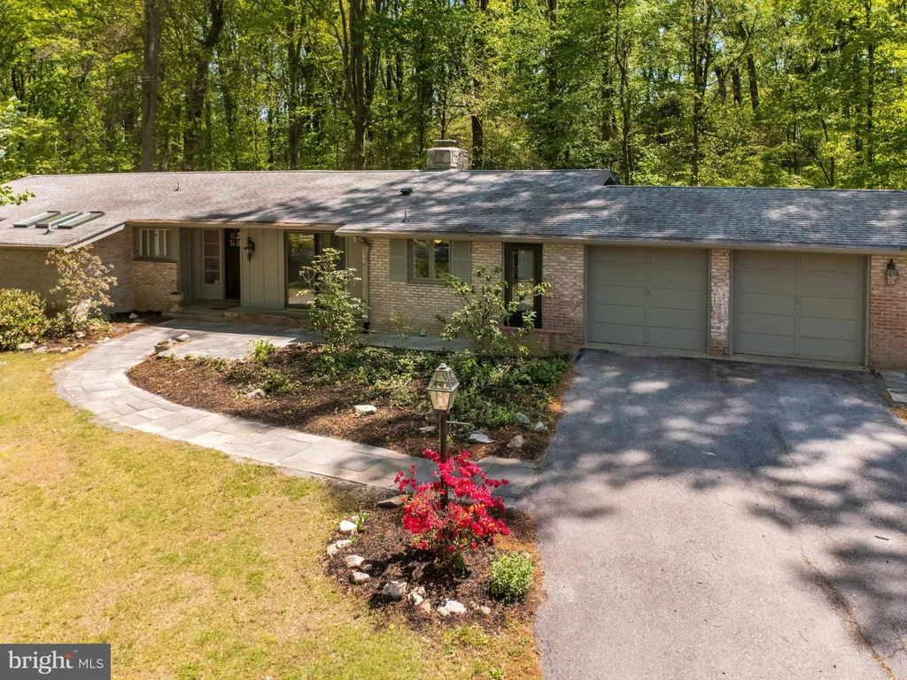Additional image 45 of 12 Woodland Circle, Downingtown, PA 19335