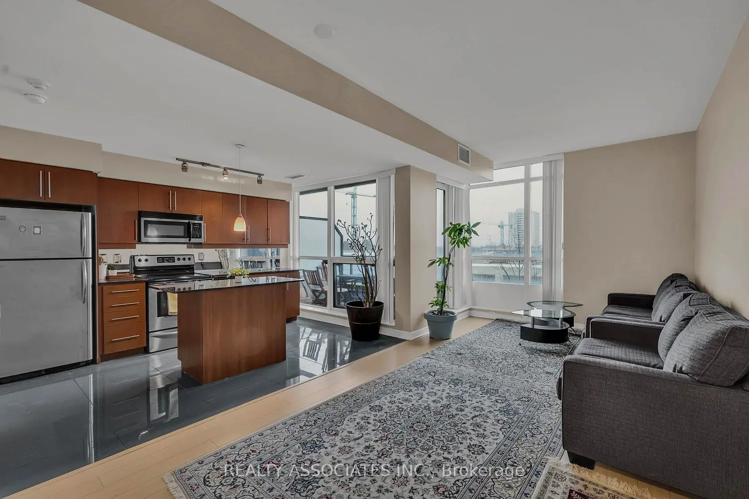 Additional image 8 of 2885 Bayview Avenue 238