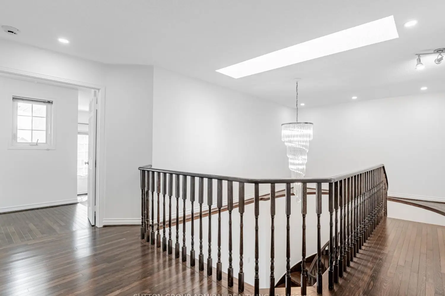 98 Rosedale Heights Drive photo 5