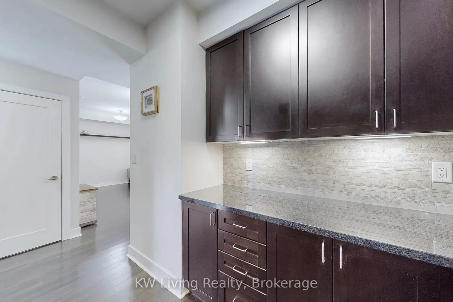 Additional image 7 of 28 Prince Regent Street 203