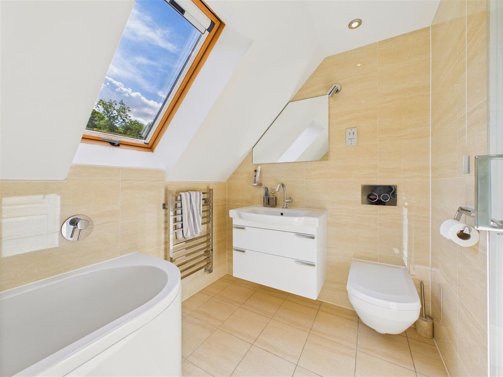 Additional image 19 of 4 bed detached house for saleSwanland Road, Hessle HU13