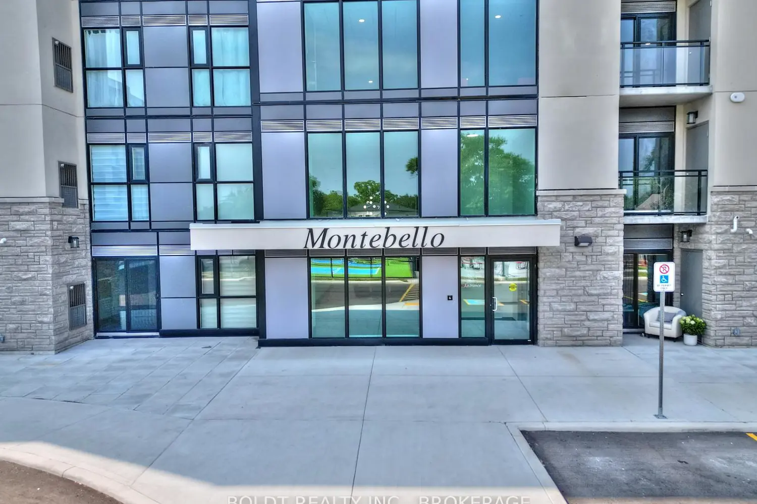 50 Herrick Avenue Gl 11 photo 2