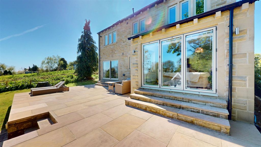 Additional image 25 of 5 bed detached house for saleVictoria Drive, Northowram, Halifax HX3