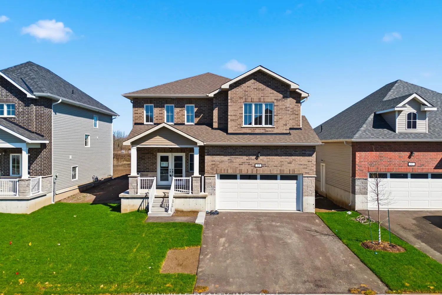 35 Bradden Crescent photo 5