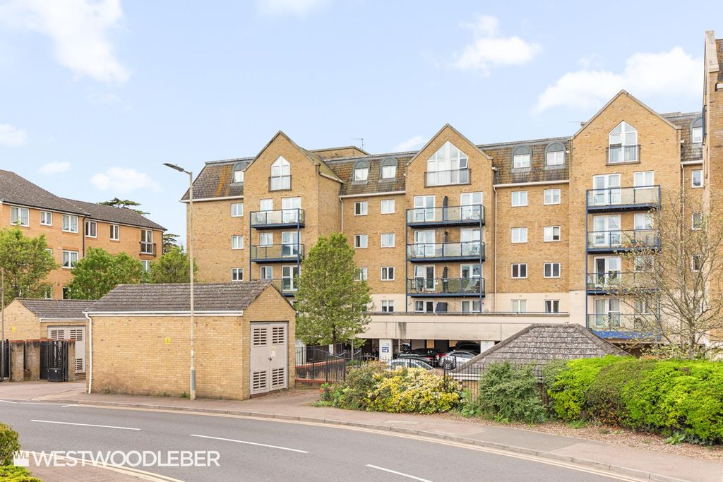 Additional image 19 of 2 bed flat for saleTaverners Way, Hoddesdon EN11