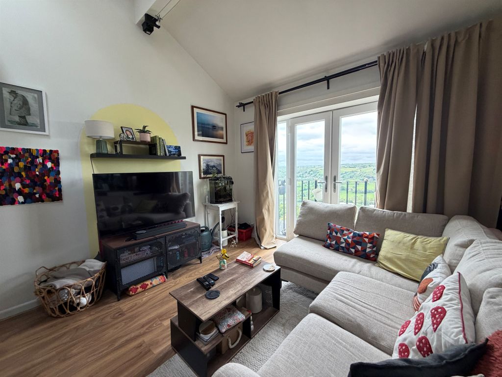 Additional image 8 of 3 bed flat for saleSkircoat Moor Road, Halifax HX3