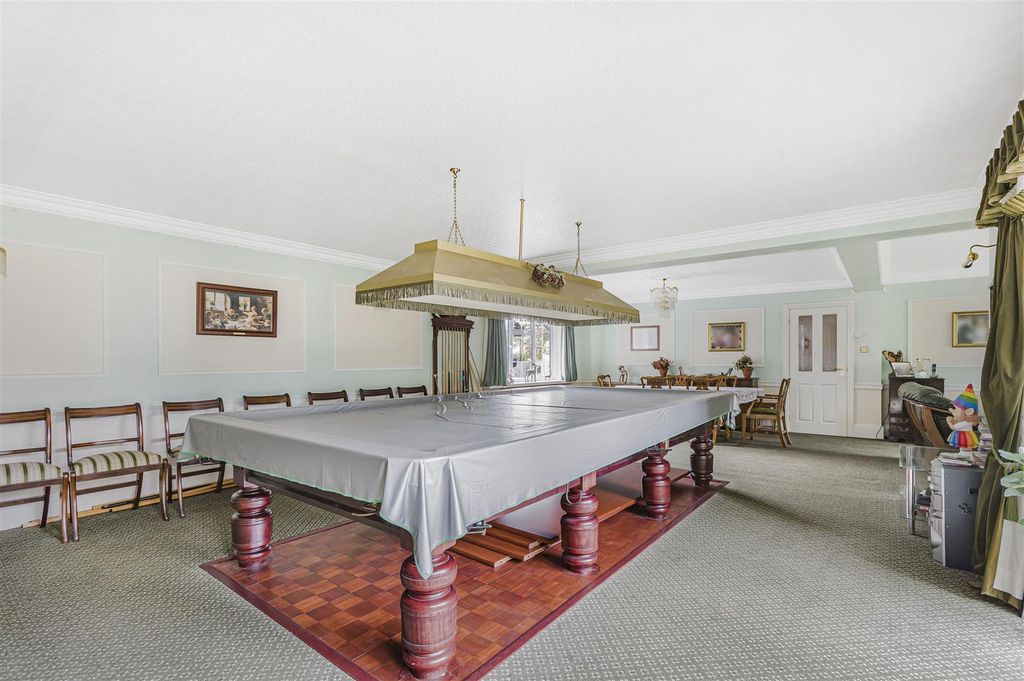 Additional image 7 of 5 bed detached house for saleYewlands, Hoddesdon EN11