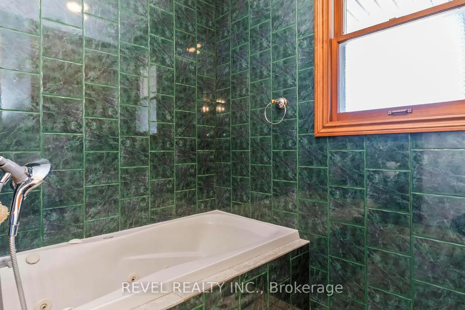 20875 Cherryhill Road photo 5
