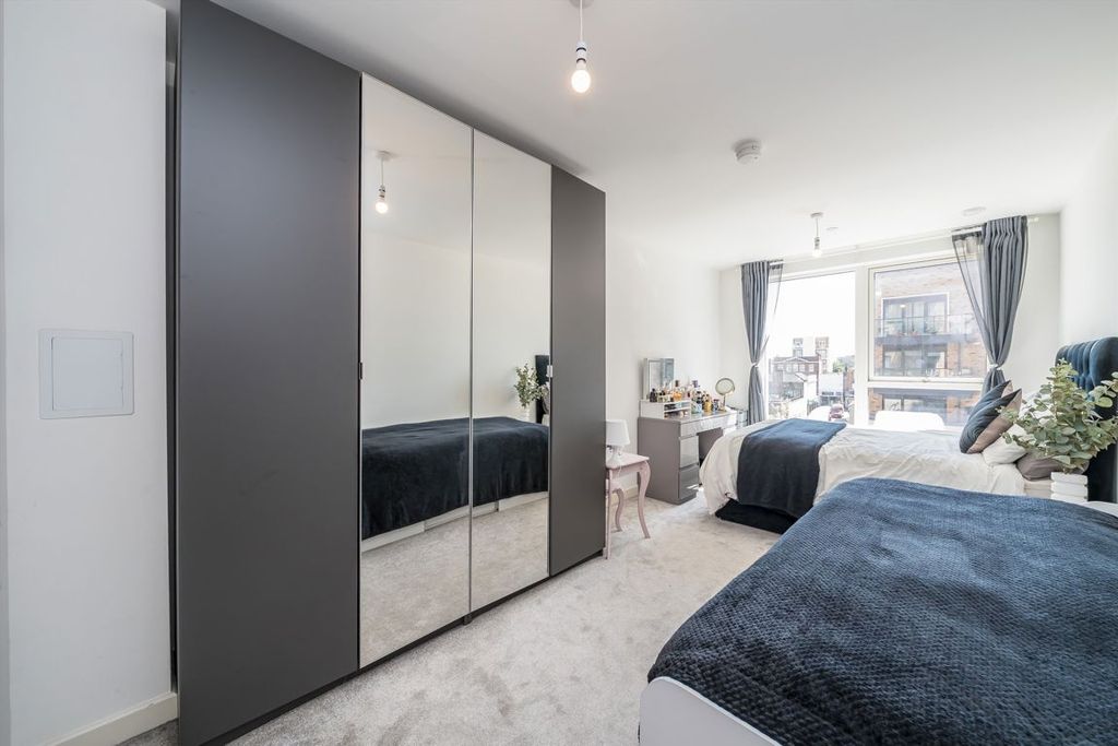 Additional image 5 of 2 bed flat for saleUnity Lane, Hounslow TW3