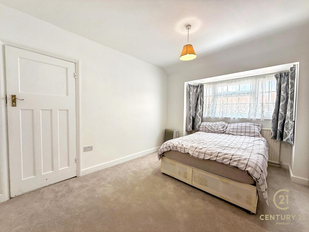 Additional image 8 of 3 bed terraced house for saleBerwick Avenue, Hayes UB4