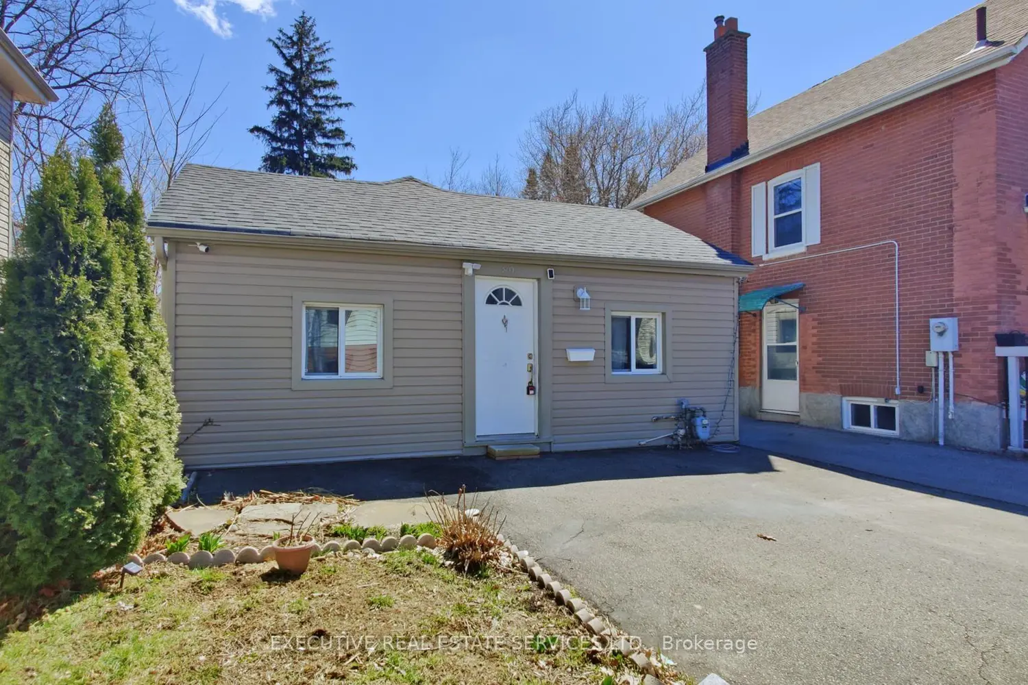 89 John Street photo 2