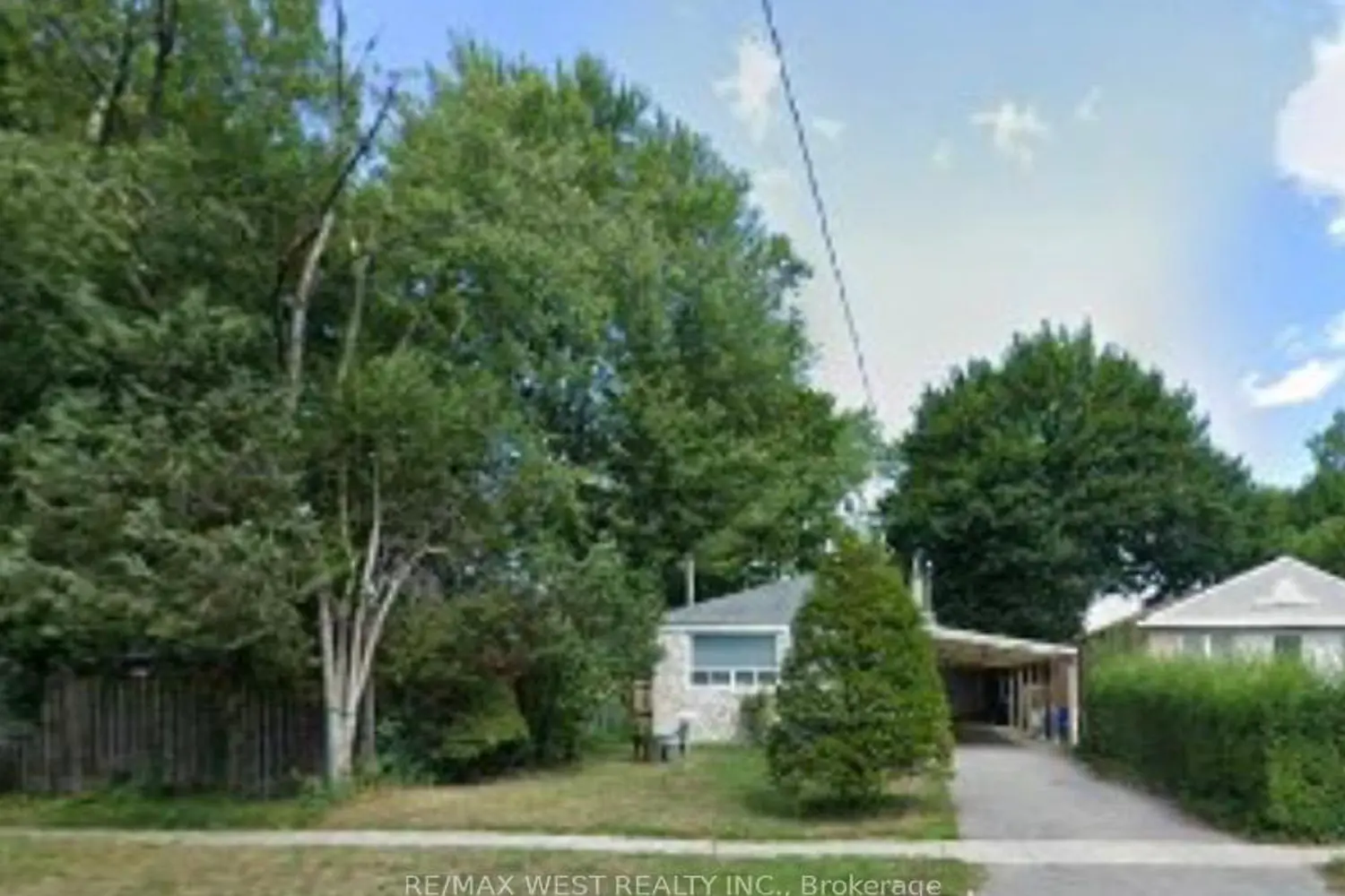 110 Darlingside Drive