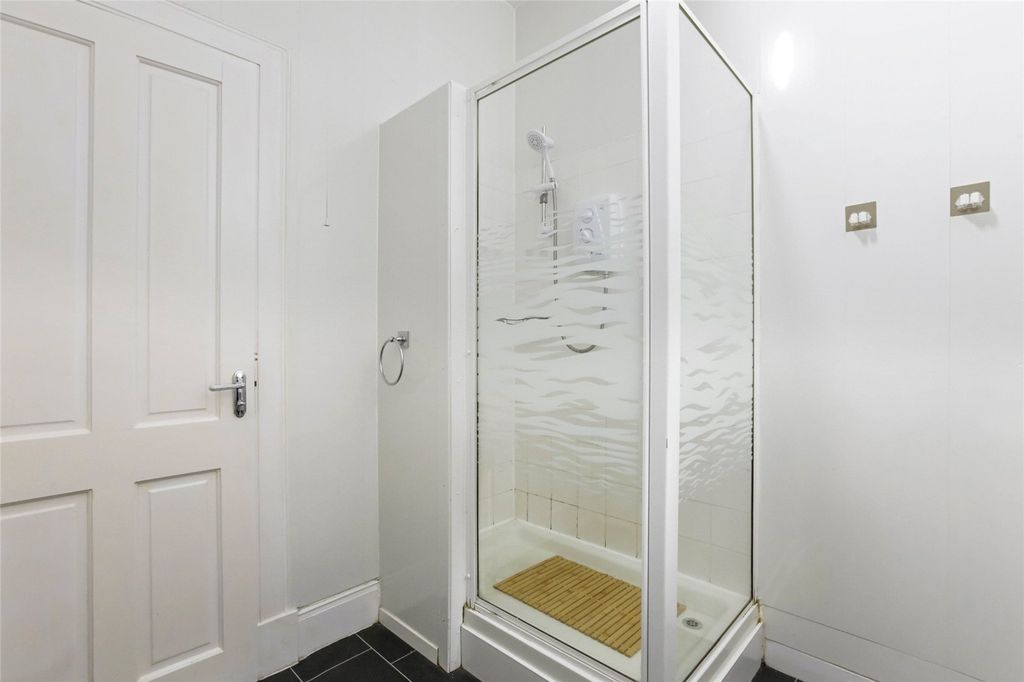 Additional image 8 of 2 bed flat for saleCadzow Street, Hamilton, South Lanarkshire ML3