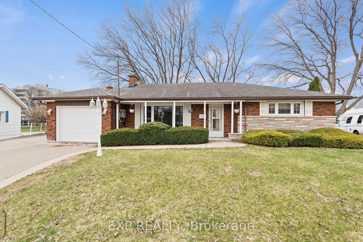 5224 Timothy Crescent