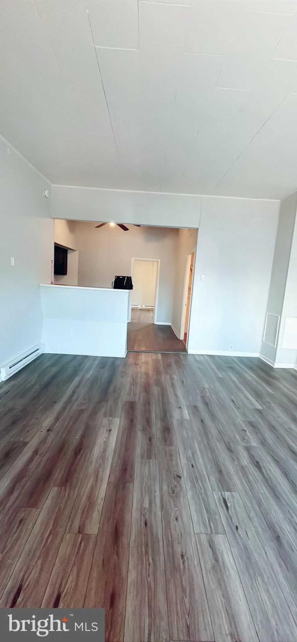 132 N King Street, Gloucester City, NJ 08030