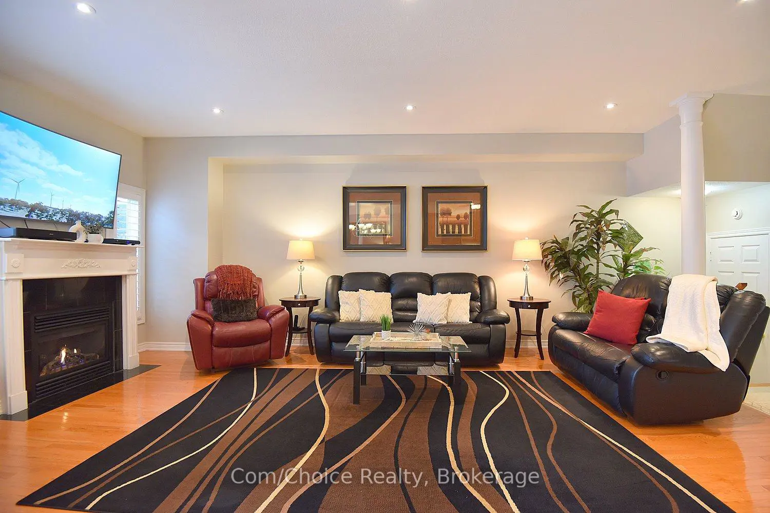 100 Newcombe Road photo 5