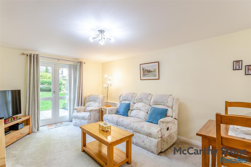 Additional image 2 of 1 bed flat for saleTrinity Court, Oxford Road, Halifax HX1
