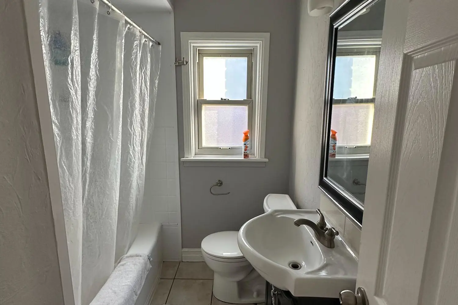 54 West 1St Street photo 3