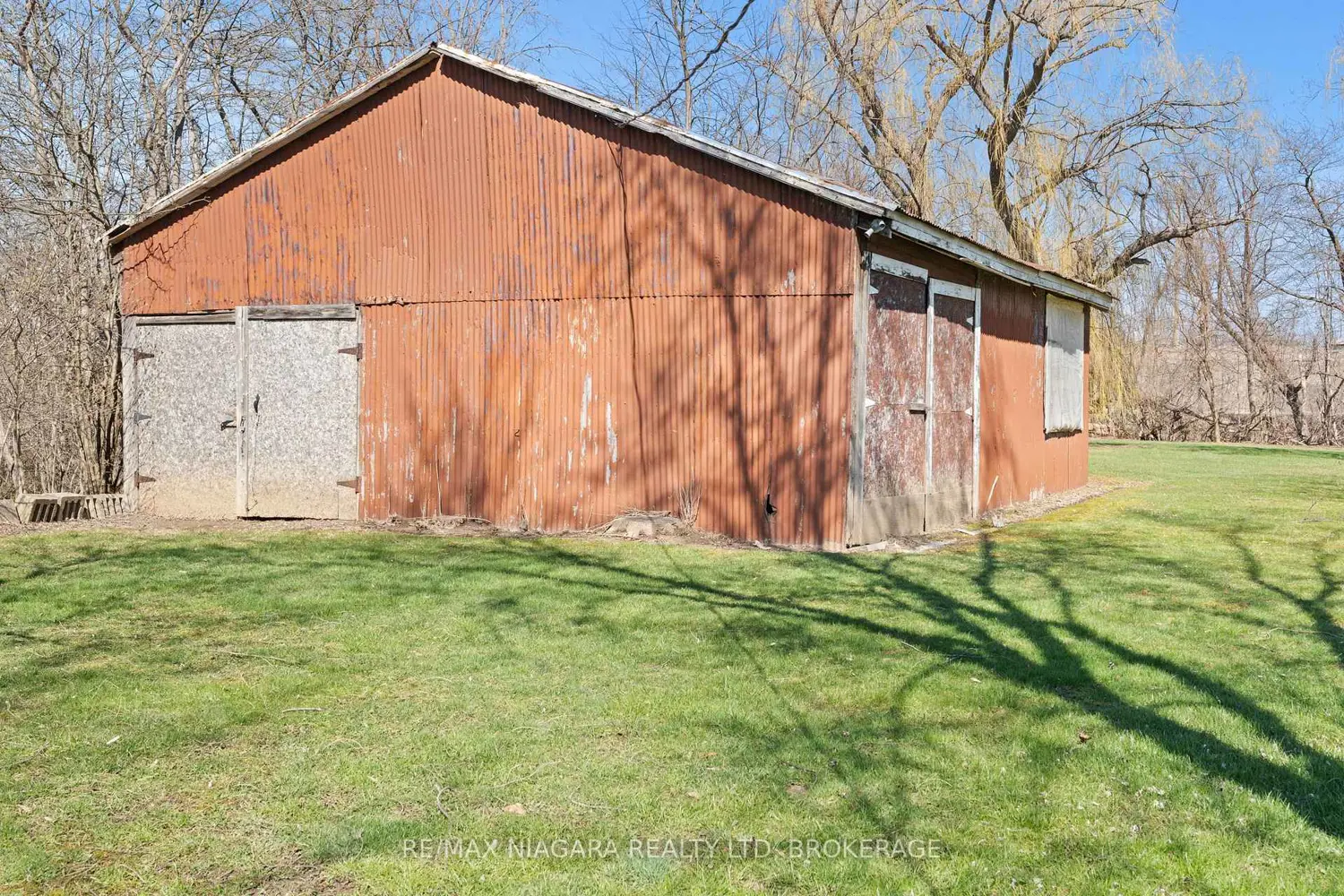 184 Cushman Road photo 3