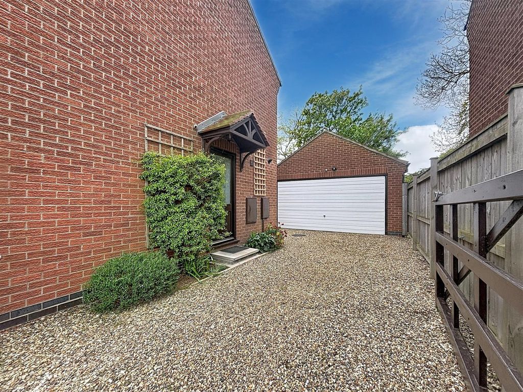 Additional image 22 of 3 bed detached house for saleCheyne Walk, Hornsea HU18