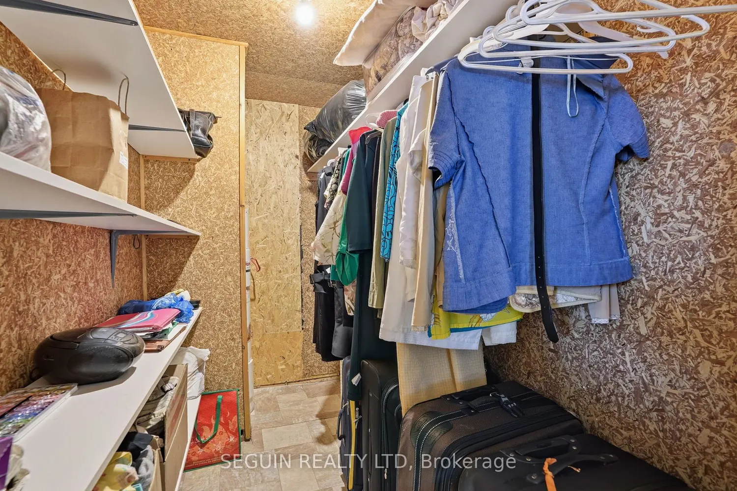 Additional image 20 of 650 Berthiaume Street