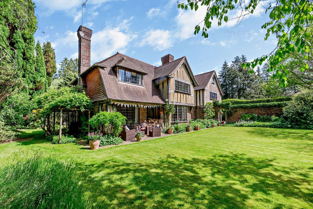 Additional image 17 of 6 bed detached house for saleMead Road, Hindhead, Surrey GU26