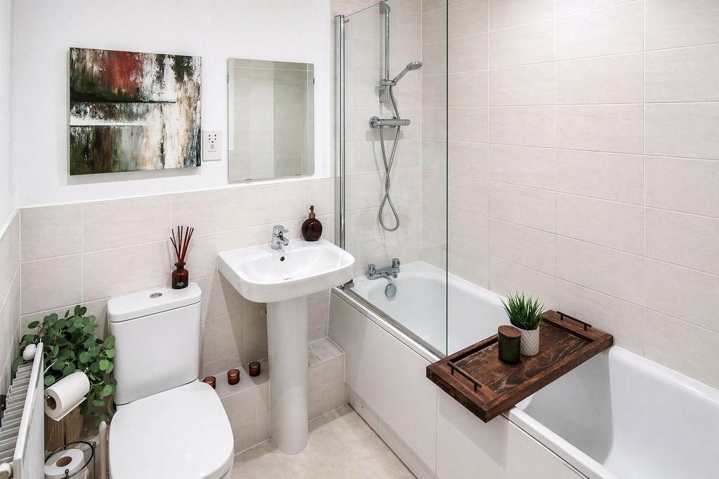 Additional image 9 of 2 bed flat for saleCarter Court, Hook, Hampshire RG27