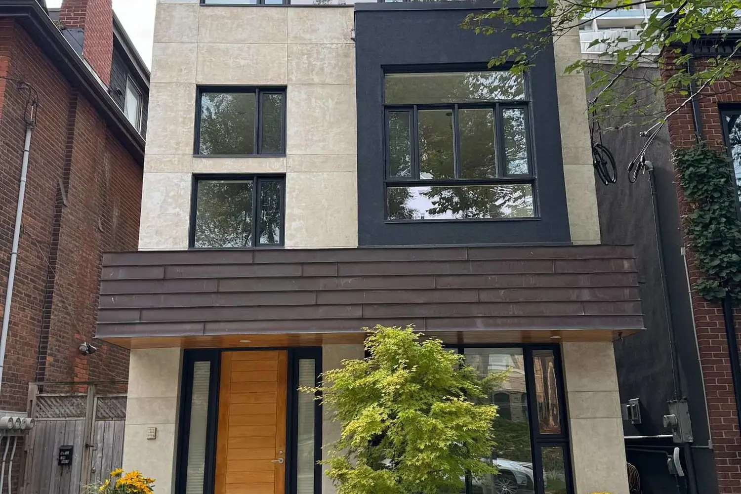21 Lowther Avenue
