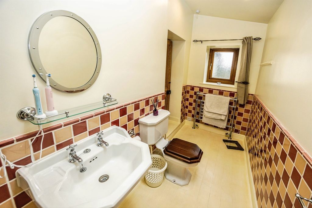 Additional image 29 of 4 bed detached house for salePule Hill, Boothtown, Halifax HX3