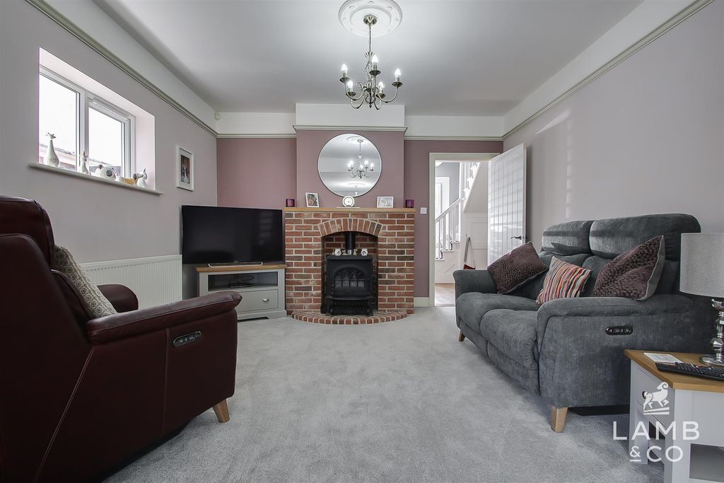 Additional image 18 of 5 bed detached house for saleFronks Road, Dovercourt CO12