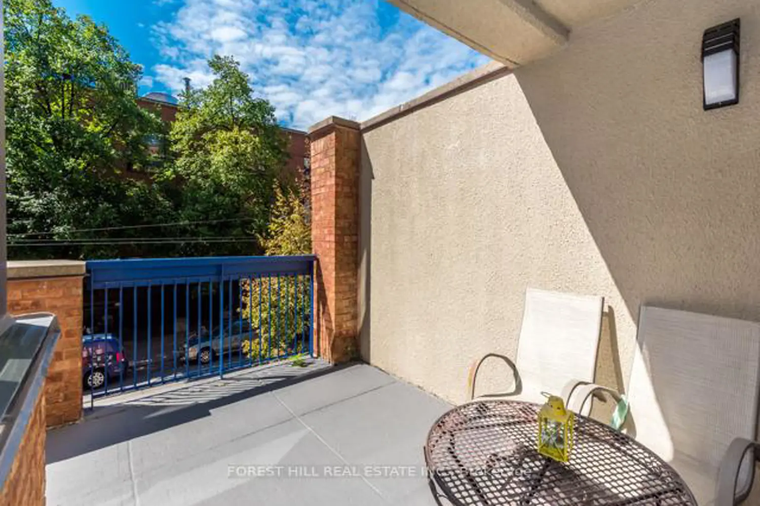 Additional image 17 of 105 Mccaul Street 202